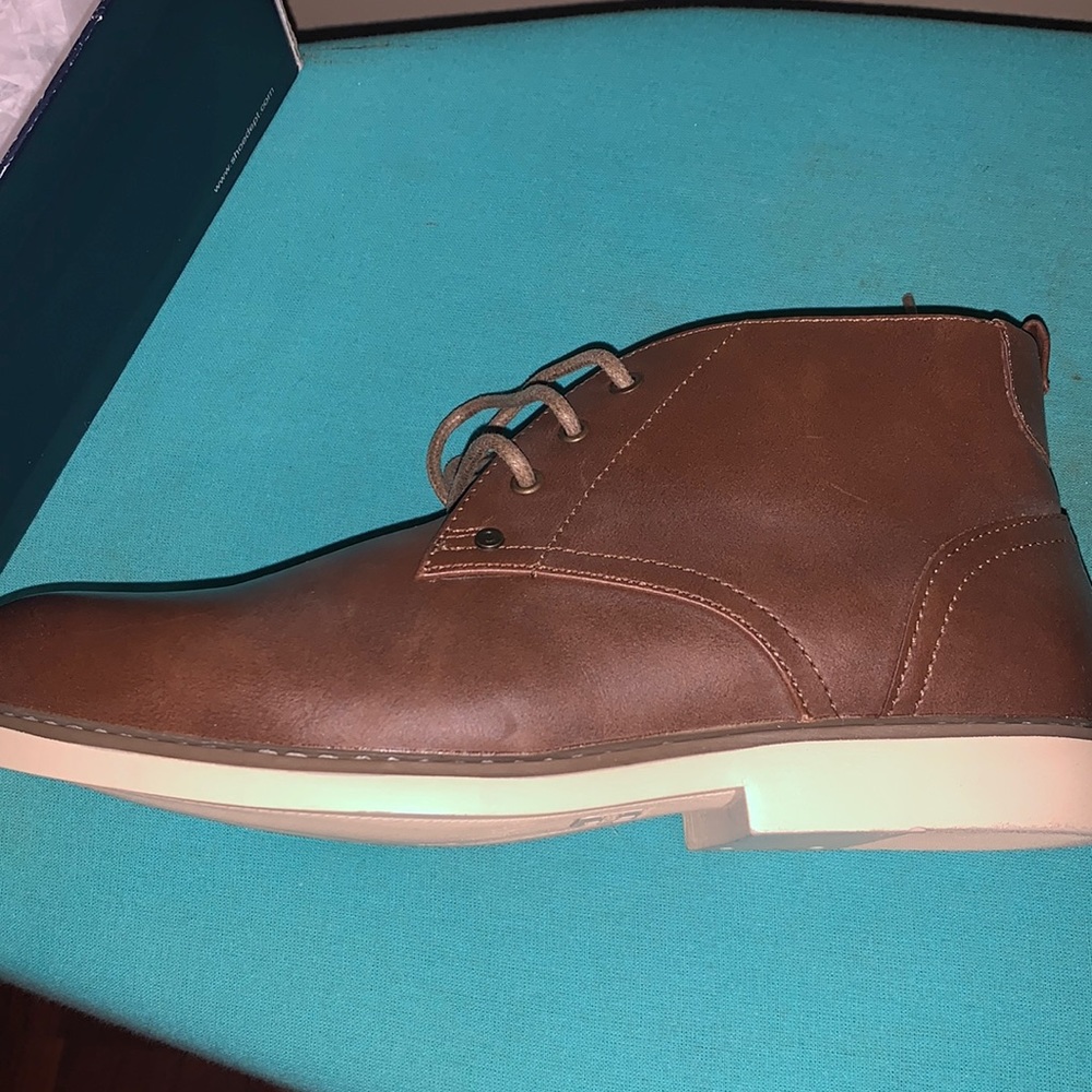 Dress shoes